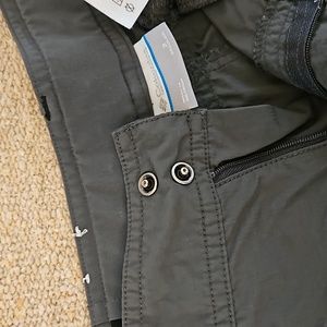 Columbia omnishade size 2 zip off pant